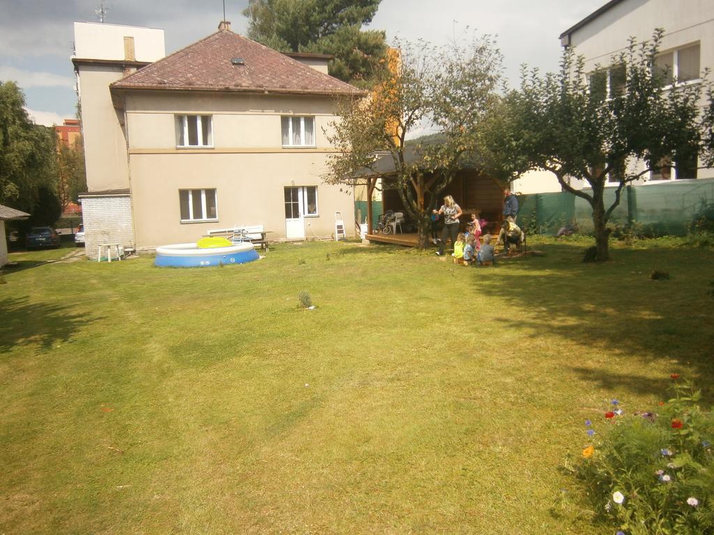 Vila Sazava Bagian luar foto